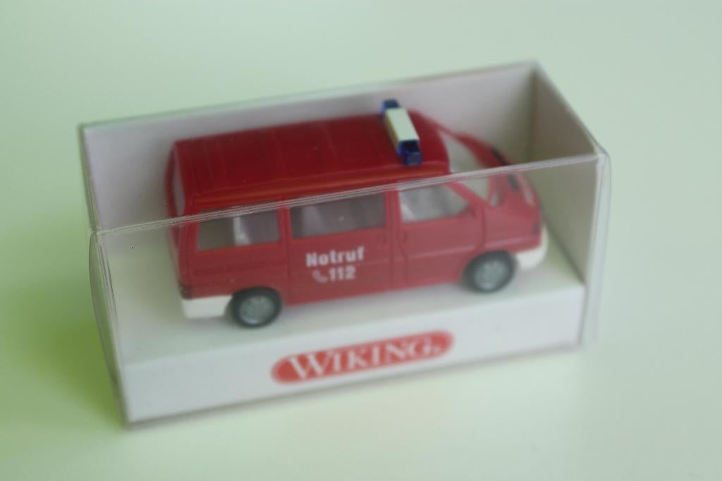 VW T4 Caravelle in brandweeruitvoering van Wiking, Ophalen of Verzenden, Zo goed als nieuw, Auto, Wiking