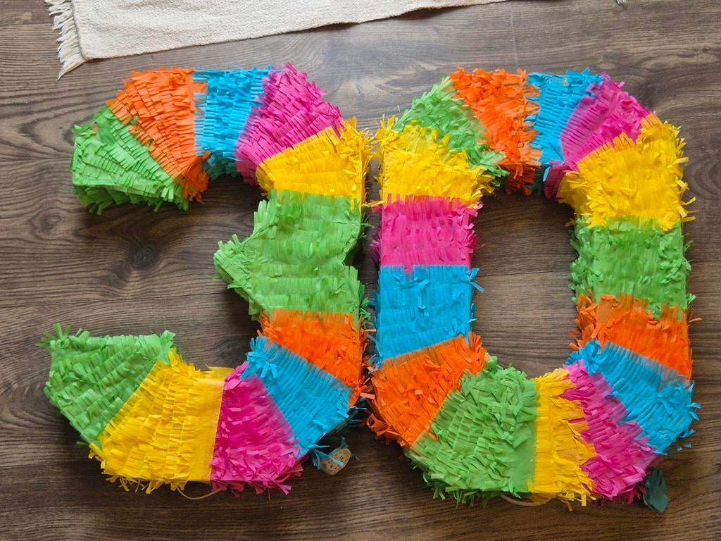 Pinata 30, Ophalen, Nieuw, Carnaval