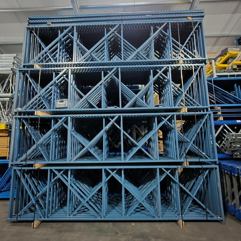 Gebruikte Hovuma Palletstelling 450-107cm/270 cm 3500Kg, Ophalen of Verzenden