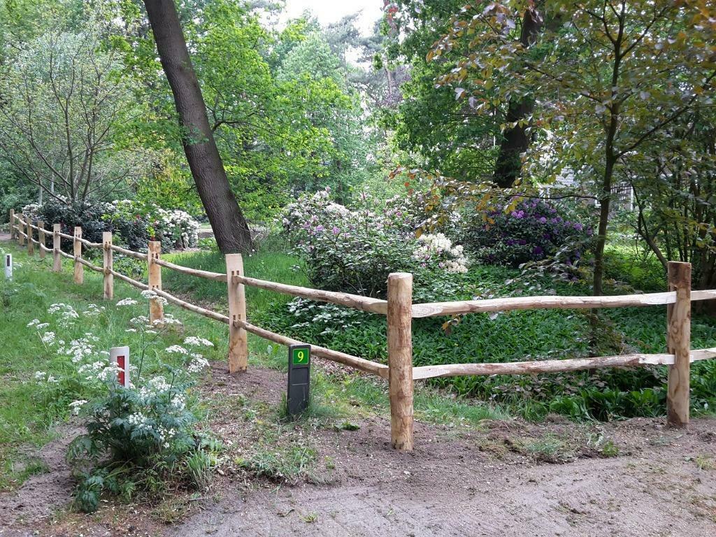 Post en Rail  kastanje hout omheining. Schapenhek . Palen, 1 tot 2 meter, Minder dan 3 meter, Nieuw, Ophalen of Verzenden