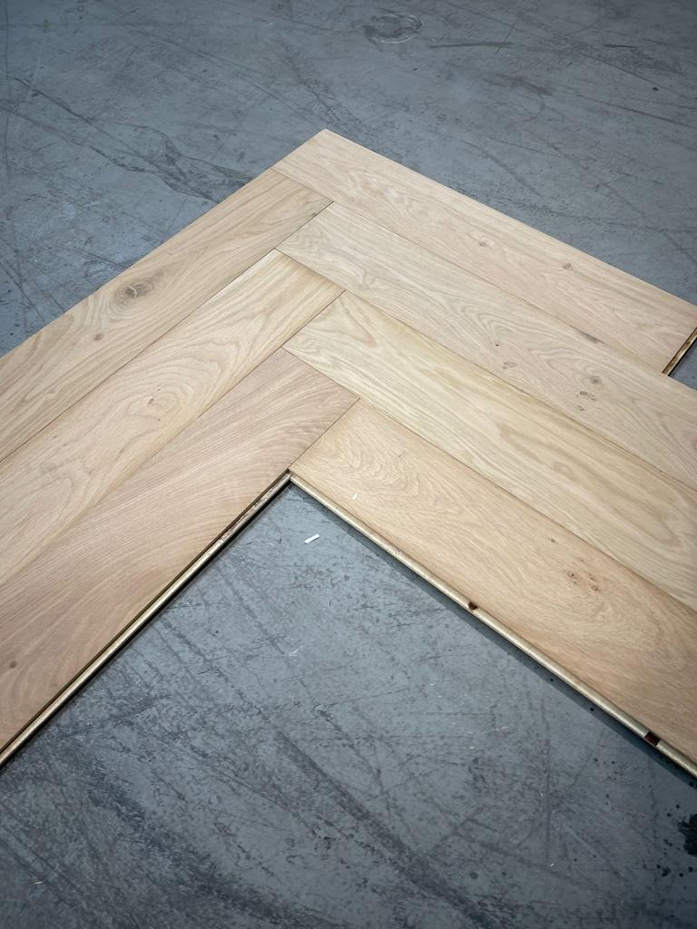 20.7m2 eiken houten visgraat vloer noestarm €35 pm2 parket, Nieuw, 10 m² of meer, 10 tot 30 cm, Hout