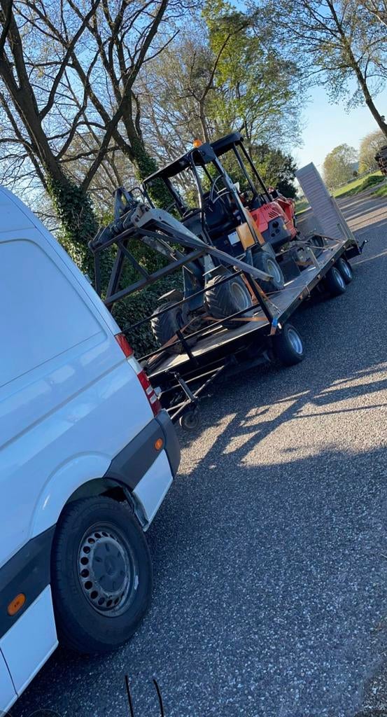 Verhuur van shovel en mini graver ect met machinisten
