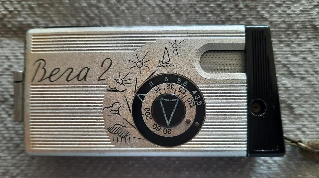 Antieke Spionage-camera - BERA 2 - CCCP USSR 1960 - 1962, Ophalen of Verzenden, 1940 tot 1960, Fototoestel
