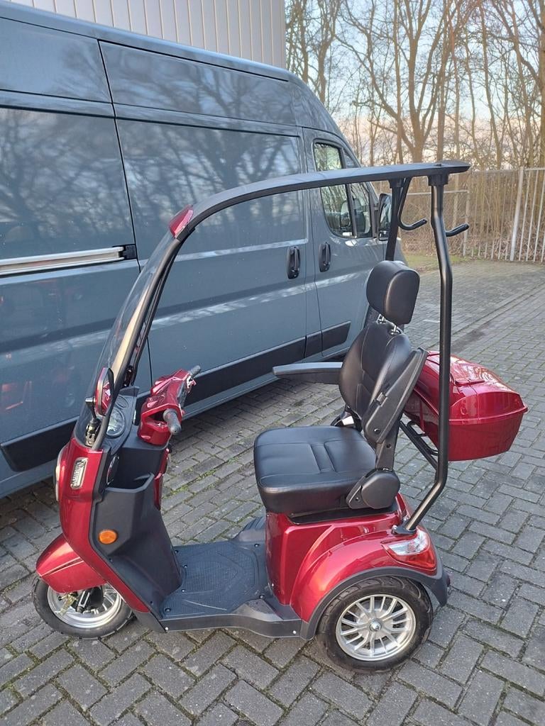 Overdekte Scootmobiel - 5 jaar garantie - 24 km/u, Diversen, Brommobielen en Scootmobielen, Ophalen of Verzenden, Nieuw, 46 km of meer