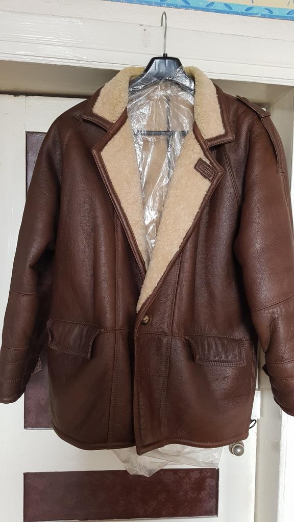Leer, echt schapenvacht winterjas, made in Italy, maat L/50, Ophalen of Verzenden, Zo goed als nieuw, Maat 48/50 (M), Sherling