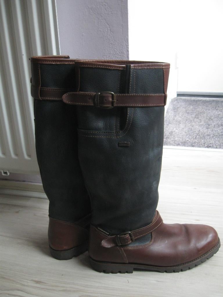 HUMAN NATURE stoere laarzen maat 41 goede staat, Kleding | Dames, Schoenen, Hoge laarzen, Overige kleuren, Ophalen of Verzenden