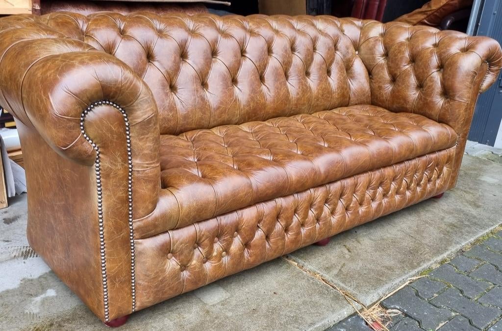 Chesterfield bank vintage bruin leer + BEZORGING GRATIS, Huis en Inrichting, Chesterfield, Leer, Ophalen of Verzenden, Zo goed als nieuw