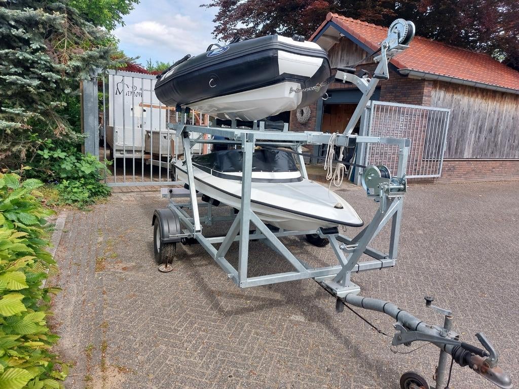 Uniek setje met dubbeldeks trailer met rubberboot, Watersport en Boten, Ophalen, Zo goed als nieuw, Minder dan 10 pk, Tot 6 meter