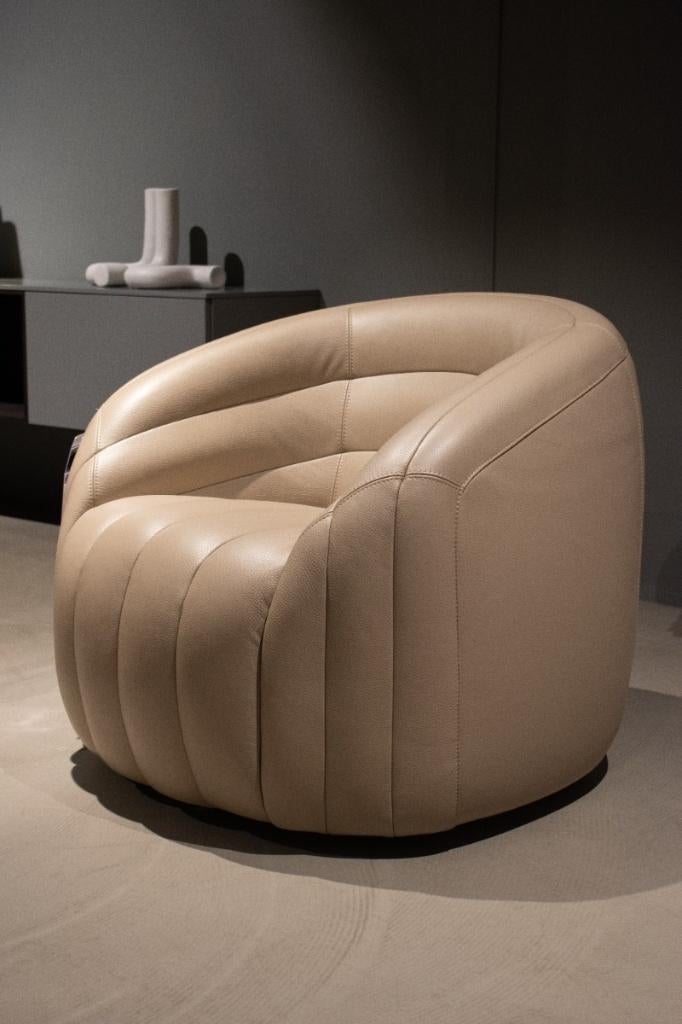 Draaifauteuil Balini Pode, Huis en Inrichting, Fauteuils, Nieuw, Leer, 75 tot 100 cm, 75 tot 100 cm, Ophalen