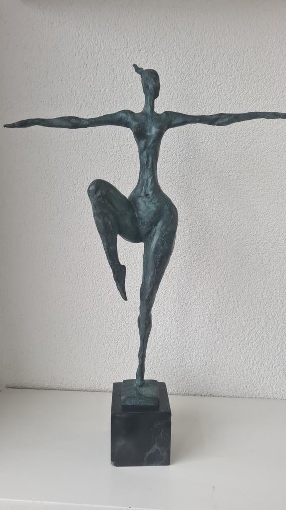 Bronzen " De Dansende Dame " Milo ( Michuel Fernando Lopez), Verzenden