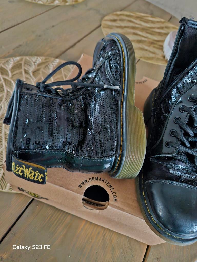 Dr martens meisje 34, Doe-het-zelf en Verbouw, Ophalen of Verzenden, Zo goed als nieuw