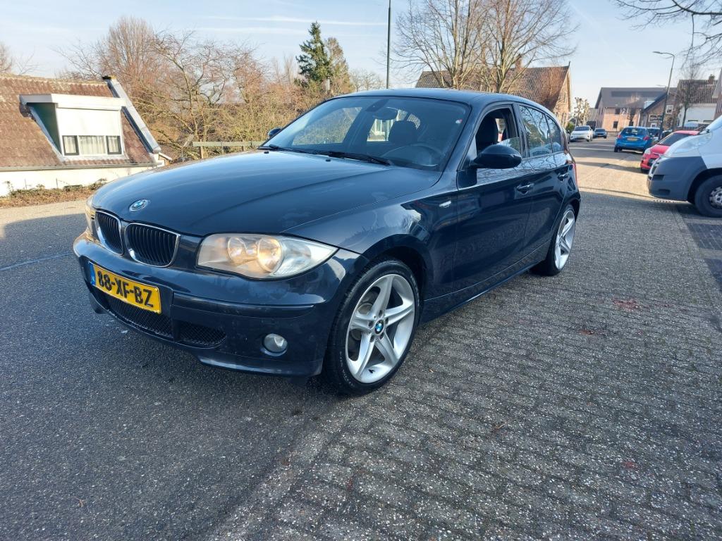 BMW 1-Serie 2.0 120I 2007 Blauw, 1995 cc, Zwart, 4 cilinders, Blauw