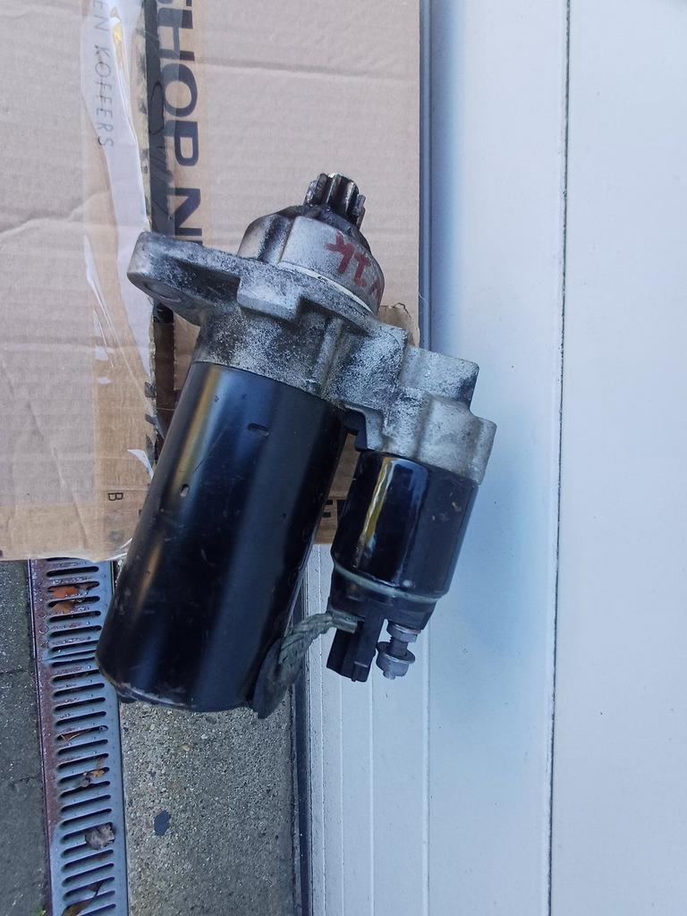 Volkswagen Golf 5 Startmotor 001123014 Bosch 2.0 TDI Type 1K, Gebruikt, -, Volkswagen, -