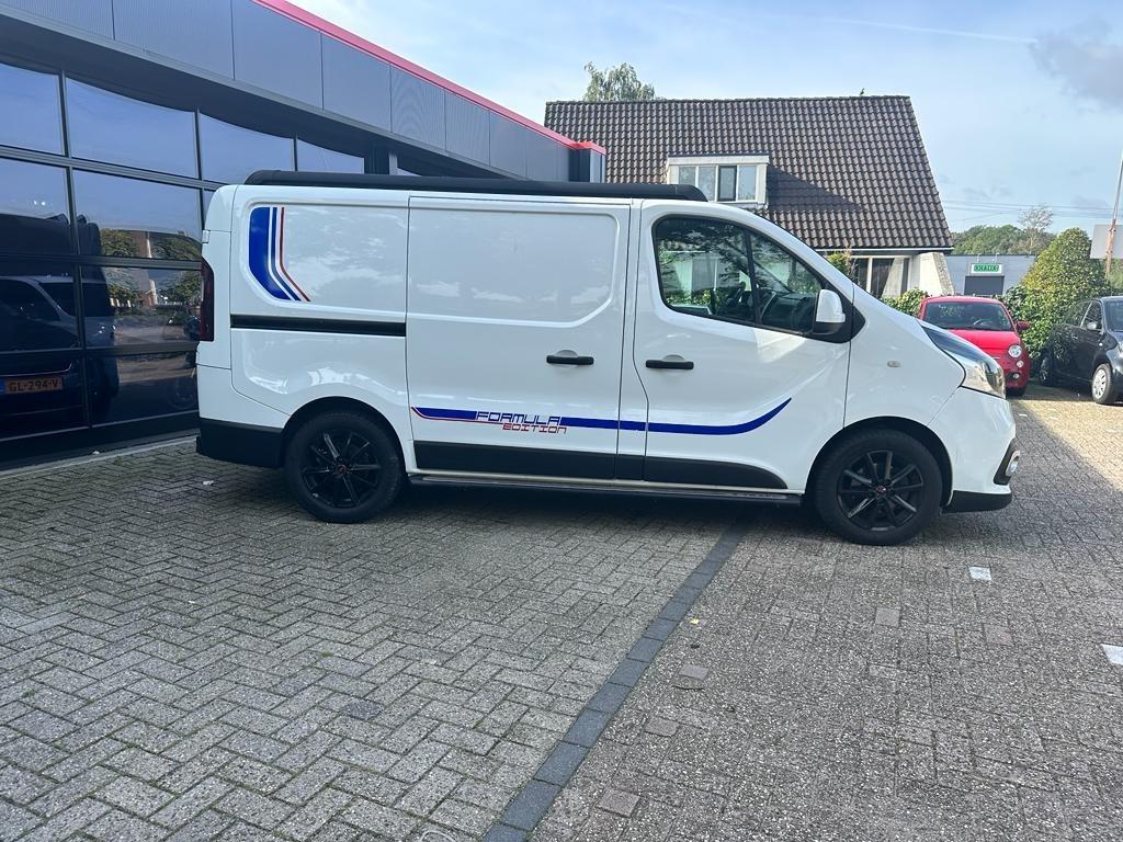 Foto 4 van Verhuur Auto transporter, , Busjes verhuur.