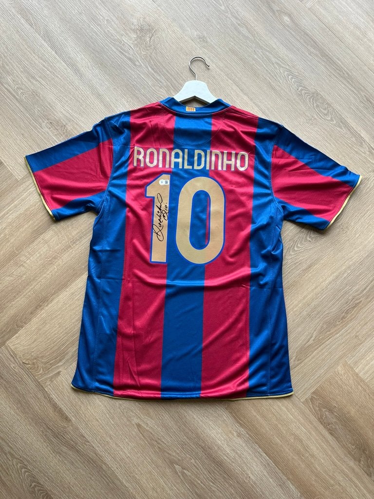 Hand gesigneerd shirt Ronaldinho, met COA Beckett, Buitenlandse clubs, FC Barcelona, Shirt, Info@nike.com