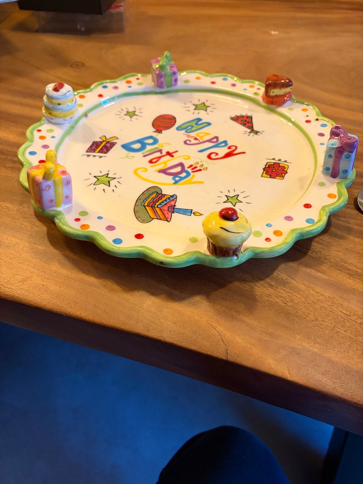 2 gebaksschalen, 16 Gebaksvorkjes, 4 lepeltje met decoratie, Ophalen, Keramiek, Zo goed als nieuw, Overige stijlen