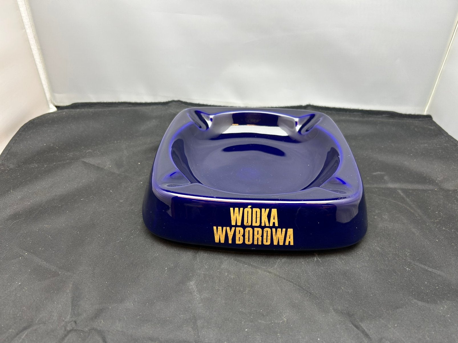 Vintage Wódka Wyborowa Asbak | Kobaltblauw Pruszków, Verzamelen, Ophalen of Verzenden, Zo goed als nieuw, Gebruiksvoorwerp