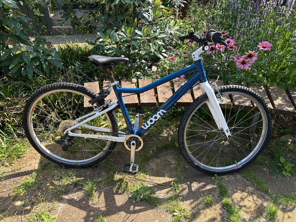 Woom 6 kinderfiets (26 inch) – incl. AXA-slot, Ophalen, 20 inch of meer, Gebruikt, Velgrem
