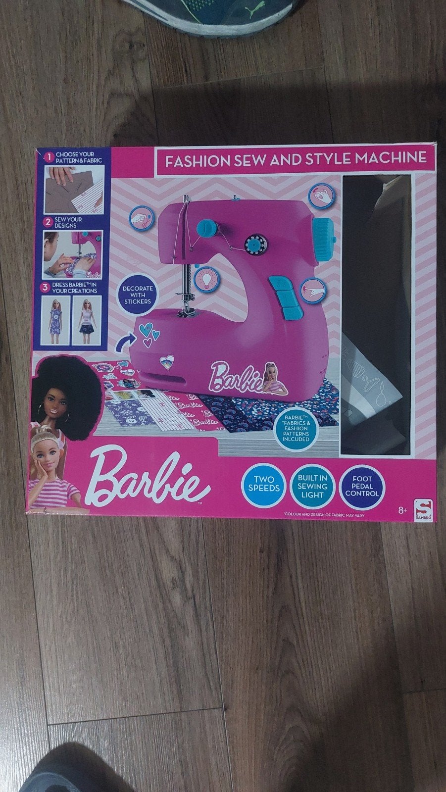 Barbie Fashion Naaimachine - Zo goed als nieuw, Hobby en Vrije tijd, Naaimachines en Toebehoren, Ophalen, Zo goed als nieuw, Naaimachine