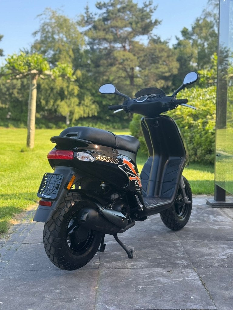 ⭐️Piaggio Typhoon 50cc 2 takt 2000 Km NIEUWSTAAT⭐️, Niet ingevuld, Niet ingevuld, Niet ingevuld