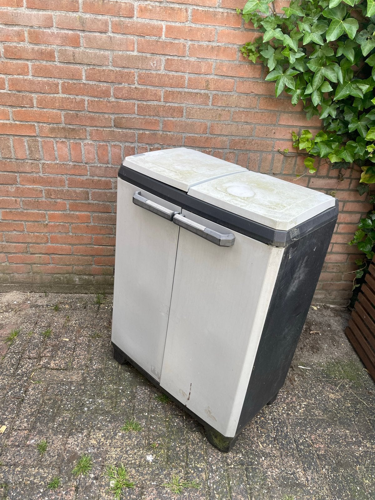 Buitenopbergkast voor tuin of balkon, Ophalen, Gebruikt