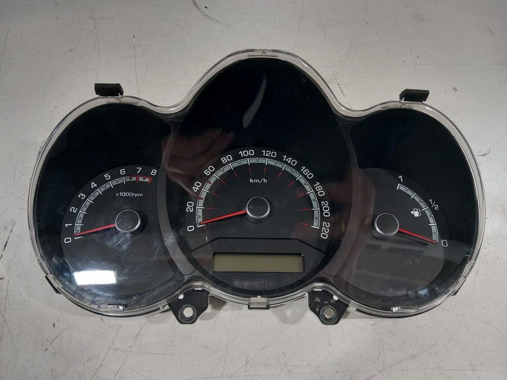 Cockpit Kia Venga, Auto-onderdelen, Onderdelen@venauto.nl, Van der Ven Autorecycling B.V., Ettenseweg 76, 4706 PB Roosendaal, The Netherlands