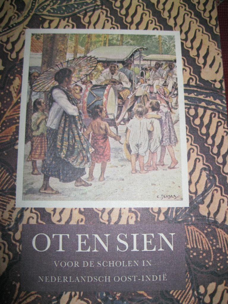 Ot en Sien voor de scholen in Ned. Oost-Indië., Ophalen of Verzenden, Zo goed als nieuw, Fictie algemeen