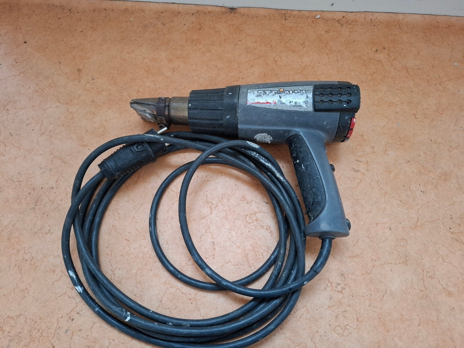 Steinel heteluchtpistool HG 2310 LCD, Doe-het-zelf en Verbouw, Ophalen