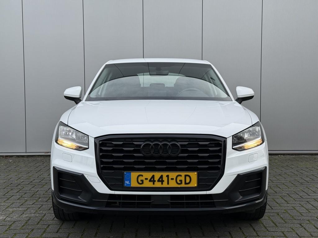 Audi Q2 30 TFSI Design navigatie Cruise control (bj 2019), Gebruikt, 1200 kg, 116 pk, Wit