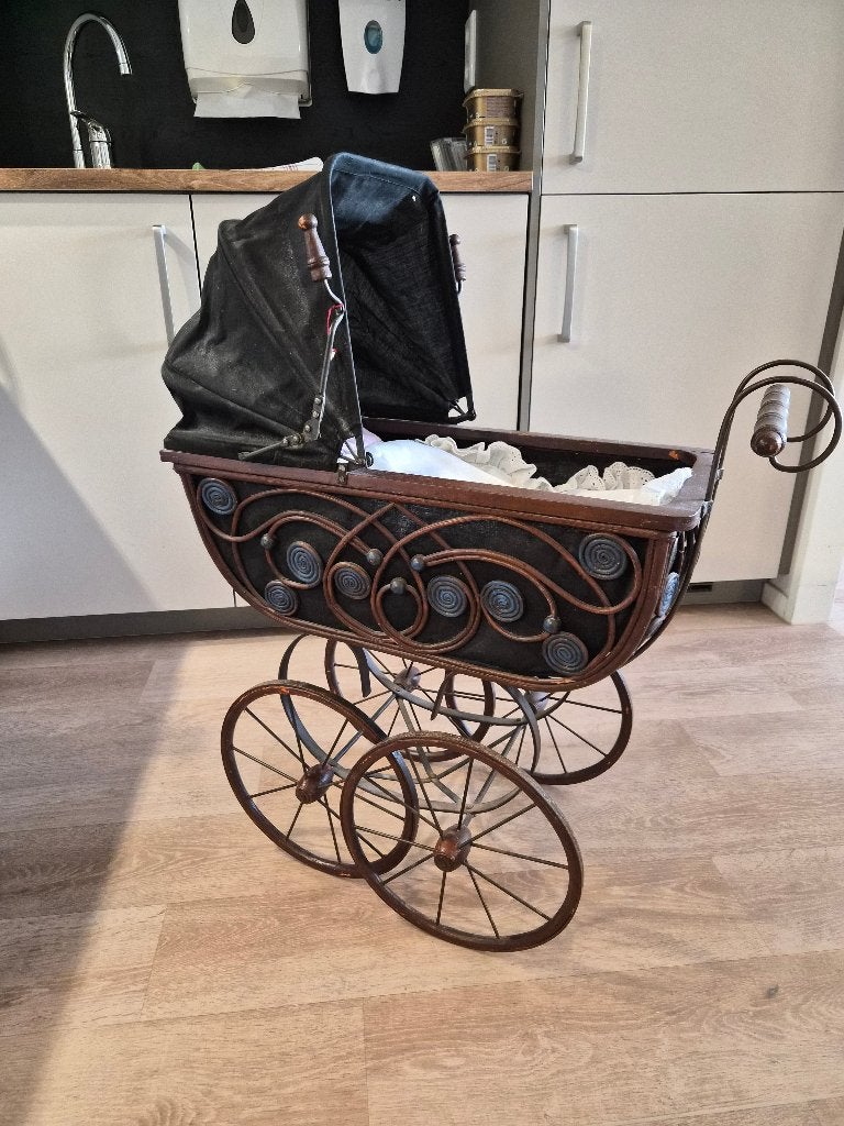 Kinderwagen, Antiek en Kunst, Ophalen