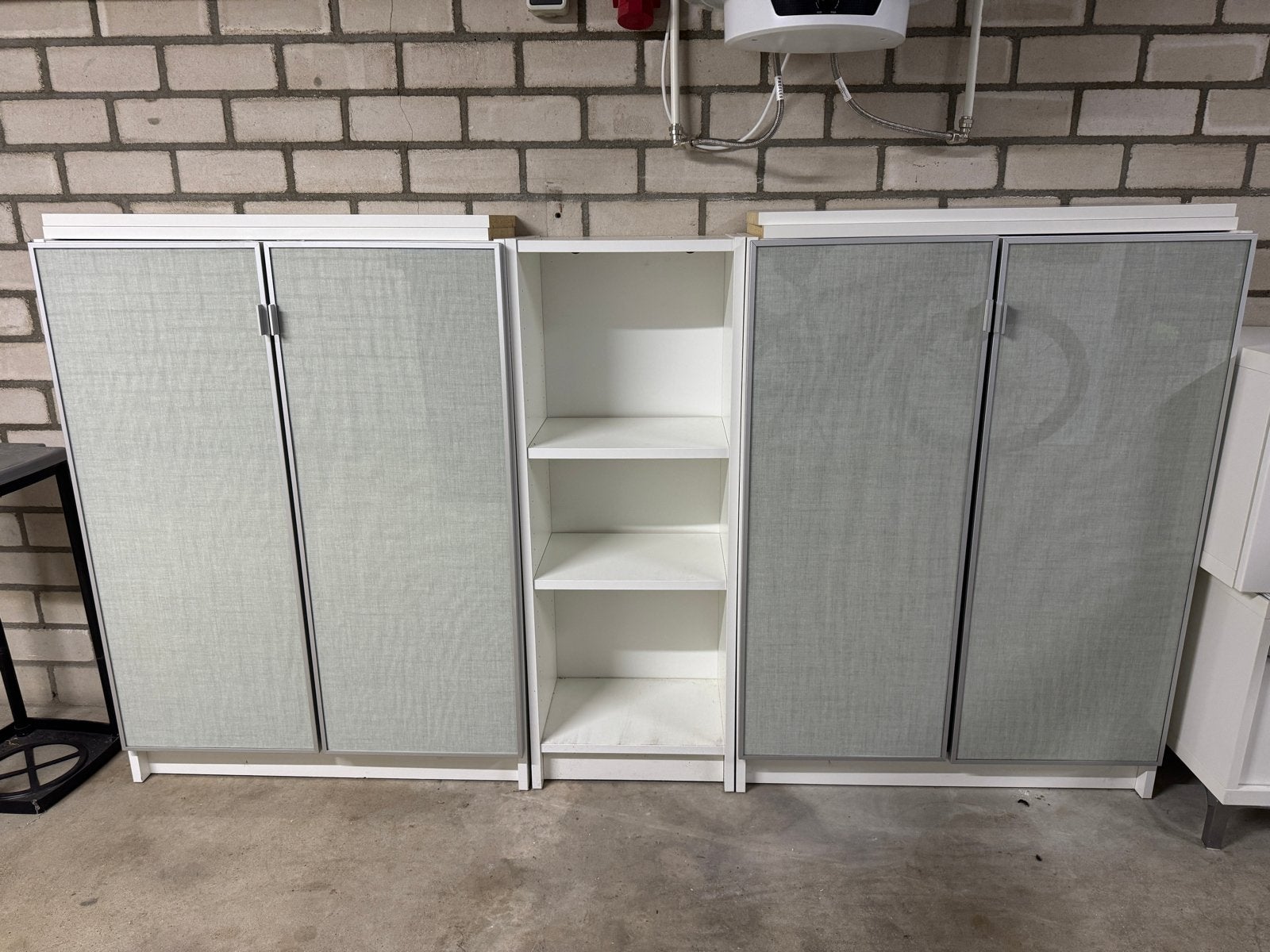IKEA Kastencombinatie met glazen deurtjes en legplanken, Ophalen, Gebruikt