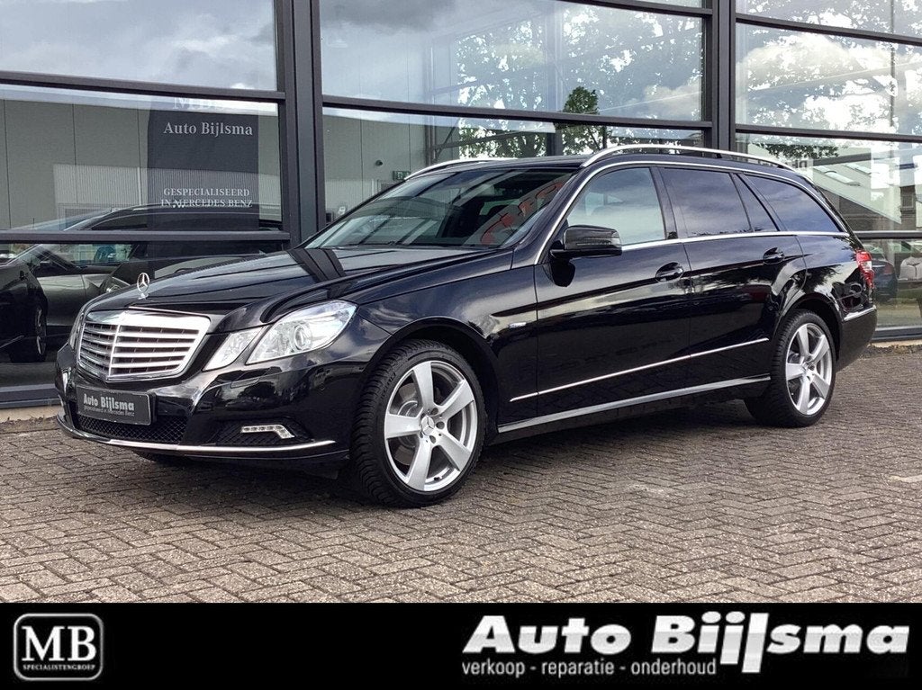 Mercedes E-klasse Estate 250 CGI Elegance automaat, navi, cr, Auto's, Automaat, Euro 5, Achterwielaandrijving, Gebruikt