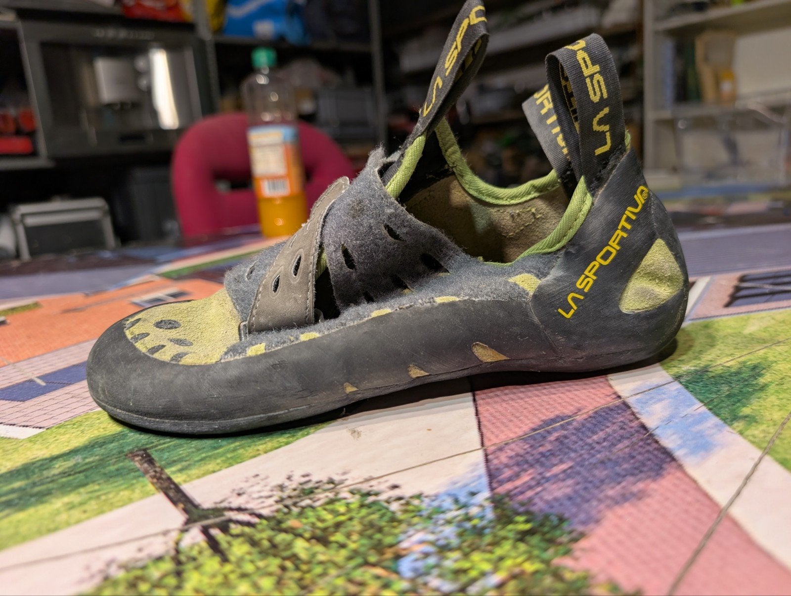 La Sportiva Tarantula klimschoenen maat 38.5 (valt klein), Sport en Fitness, Klimsport, Ophalen of Verzenden, Gebruikt, Klimsportschoenen
