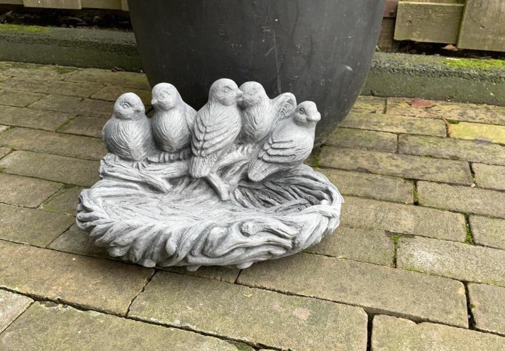 Betonnen vogelbad voor aan de muur, Tuin en Terras, Tuinwanddecoratie, Ophalen, Zo goed als nieuw