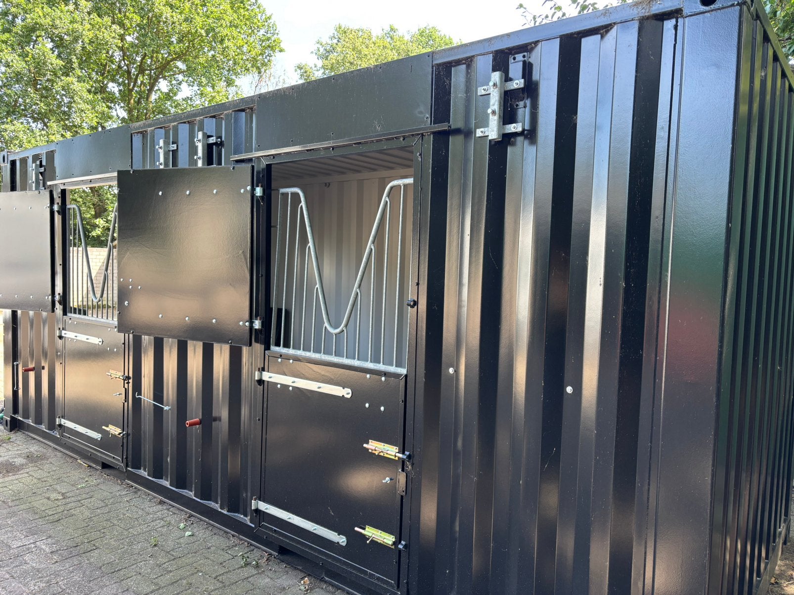 Stalcontainer GRATIS gebracht!!!, Dieren en Toebehoren, Stalling, 2 of 3 paarden of pony's