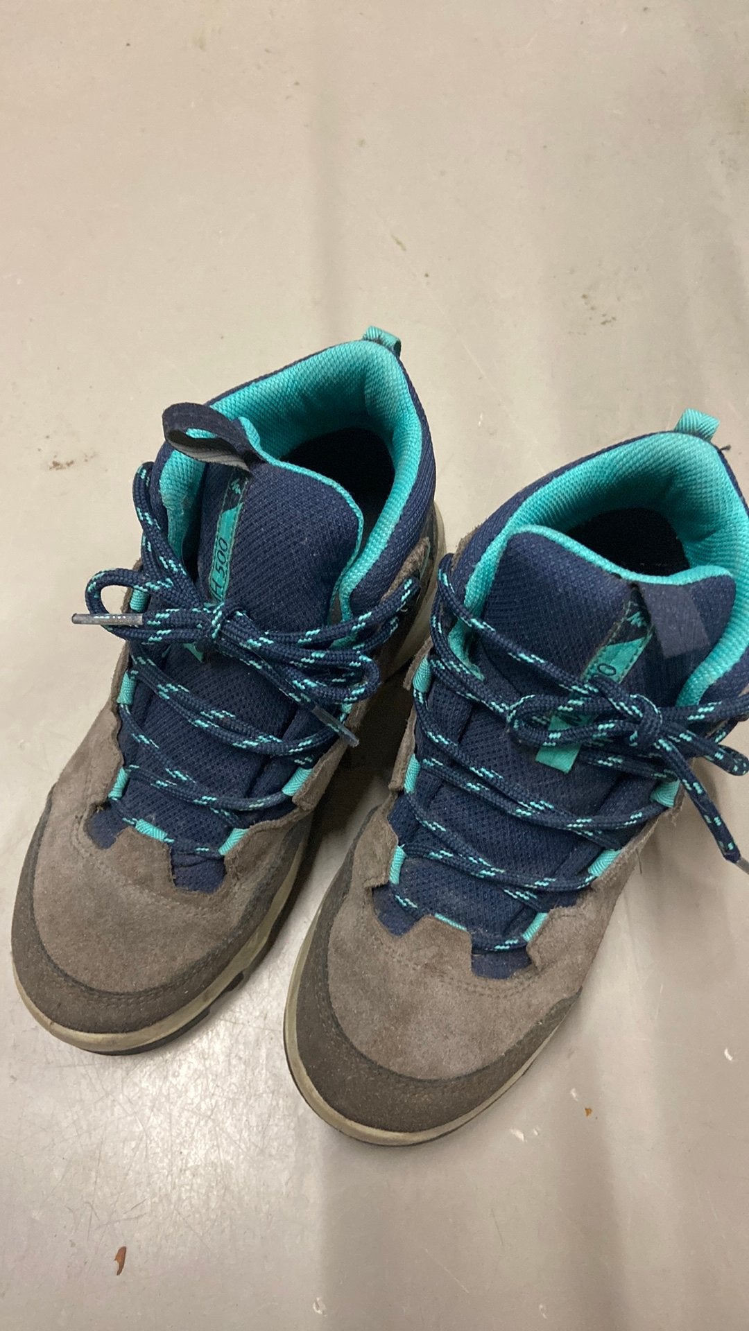 Wandelschoenen, Ophalen of Verzenden, Zo goed als nieuw, Jongen of Meisje, Sportschoenen