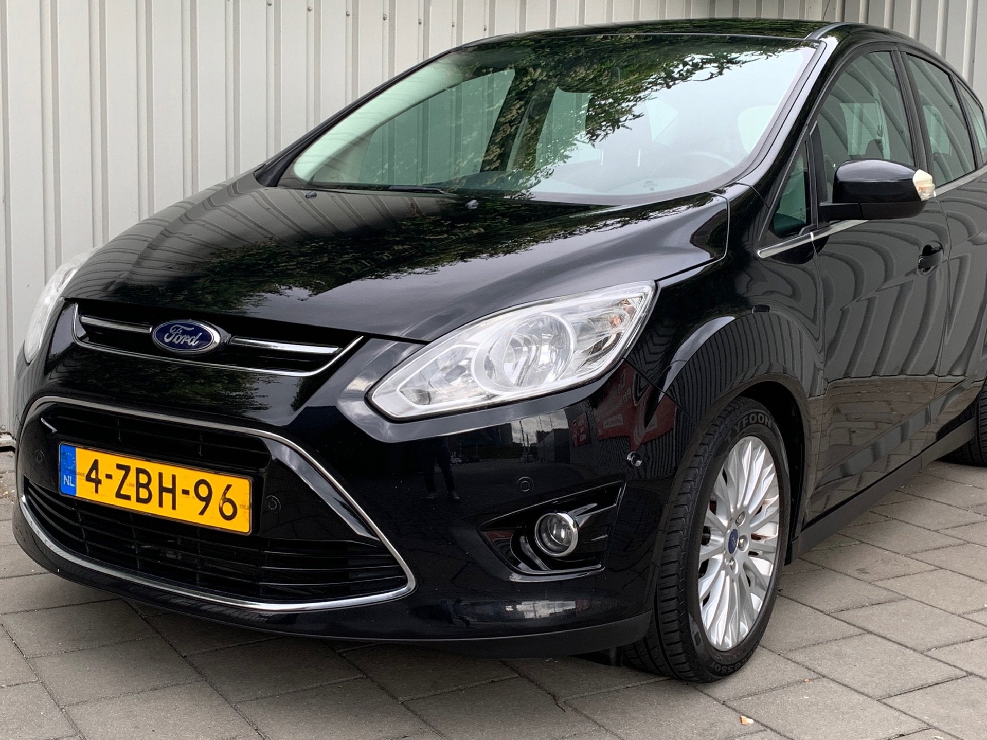 Ford C-Max 1.0 Edition Plus|Navigatie|Camera|Climate Control, Auto's, Ford, Voorwielaandrijving, Gebruikt, Zwart, Zwart