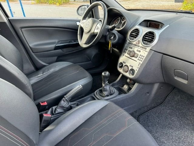 Opel Corsa 1.3 CDTi EcoFlex 5deurs Anniversary Edition Airco, Auto's, Voorwielaandrijving, 28 km/l, Gebruikt, Zwart