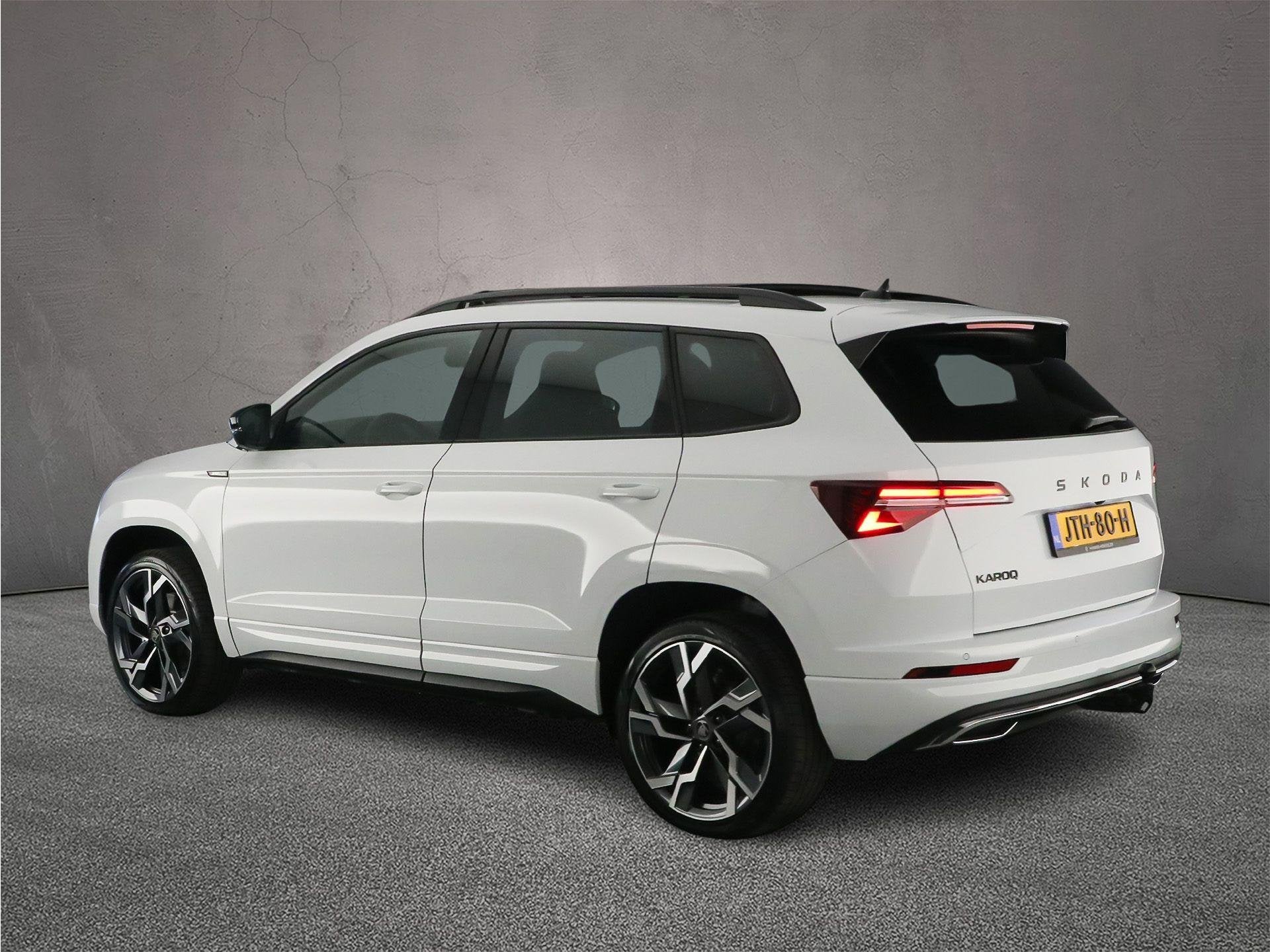 Skoda Karoq Sportline Business 1.5 TSI 150pk DSG Automaat Tr, Stof, 1498 cc, Euro 6, 4 cilinders