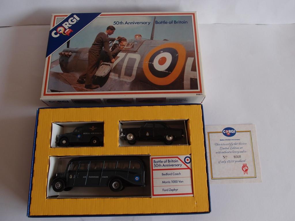 Oude Corgi 50th Anniversary Battle of Britain in Doos, 1/43, Hobby en Vrije tijd, Modelauto's | 1:43, Ophalen of Verzenden, Zo goed als nieuw