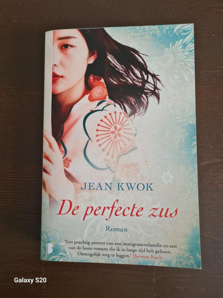 De perfecte zus - Jean Kwok (Roman), Boeken, Ophalen of Verzenden, Zo goed als nieuw, Jean Kwok, Nederland