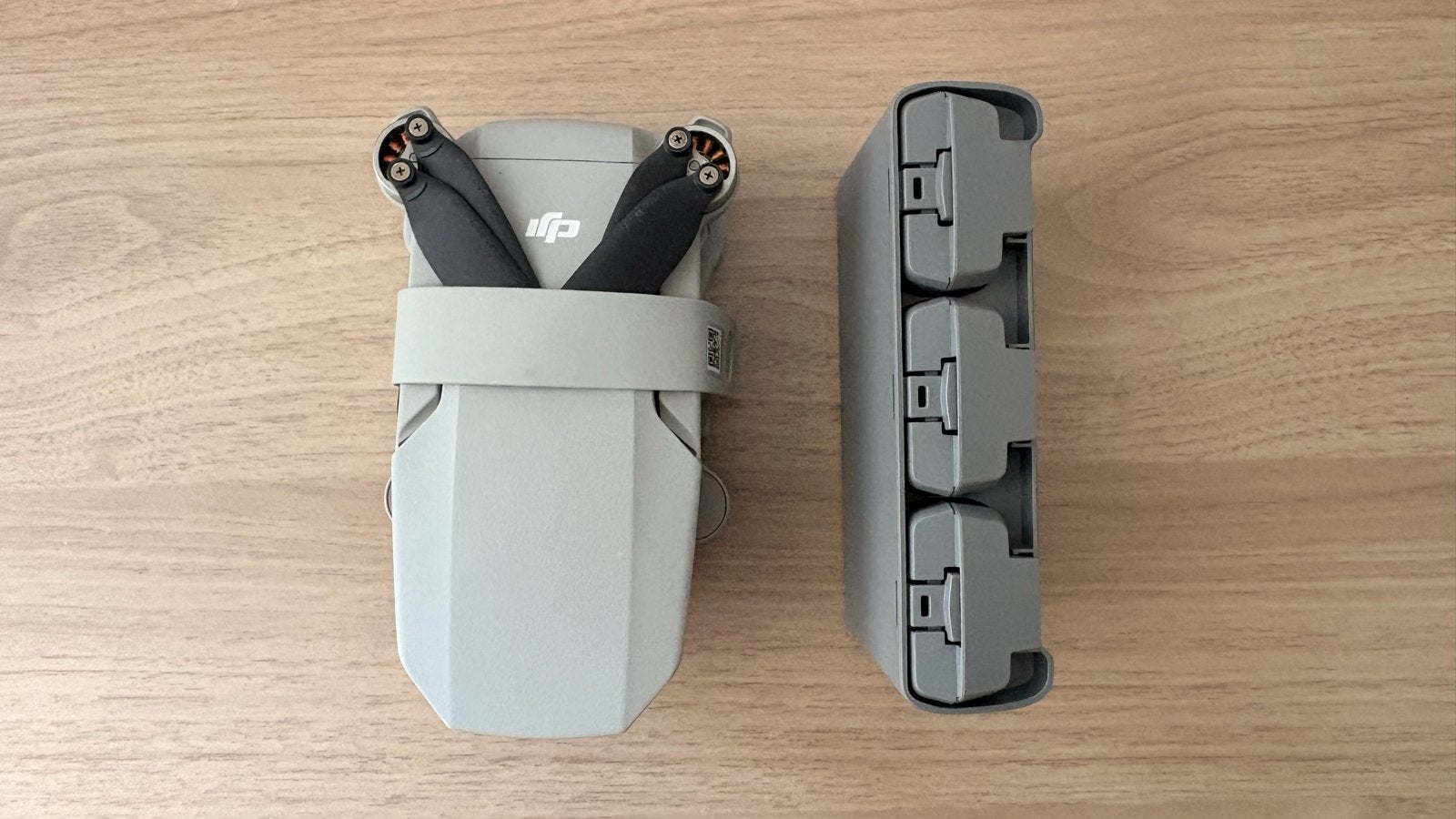 DJI Mini 2 Fly More Combo - COMPLEET, 30 tot 45 minuten, Cameradrone, 5 tot 10 kilometer, Zo goed als nieuw