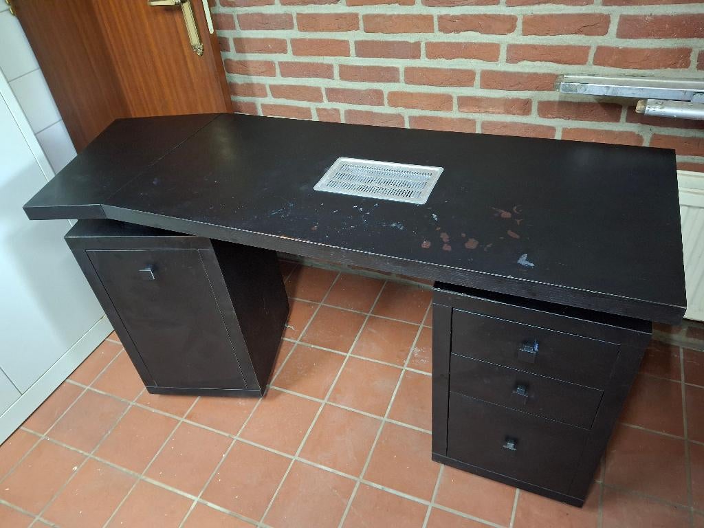 Nageltafel / Manicure Tafel met afzuiging, Ophalen, Gebruikt, Zwart, Handen en Nagels