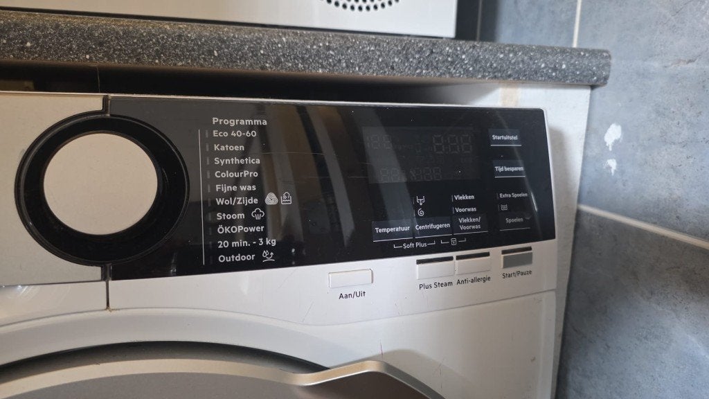 AEG 9000 Series Lavamat SoftWater wasmachine 9 kg, Ophalen, 8 tot 10 kg, Voorlader, 85 tot 90 cm
