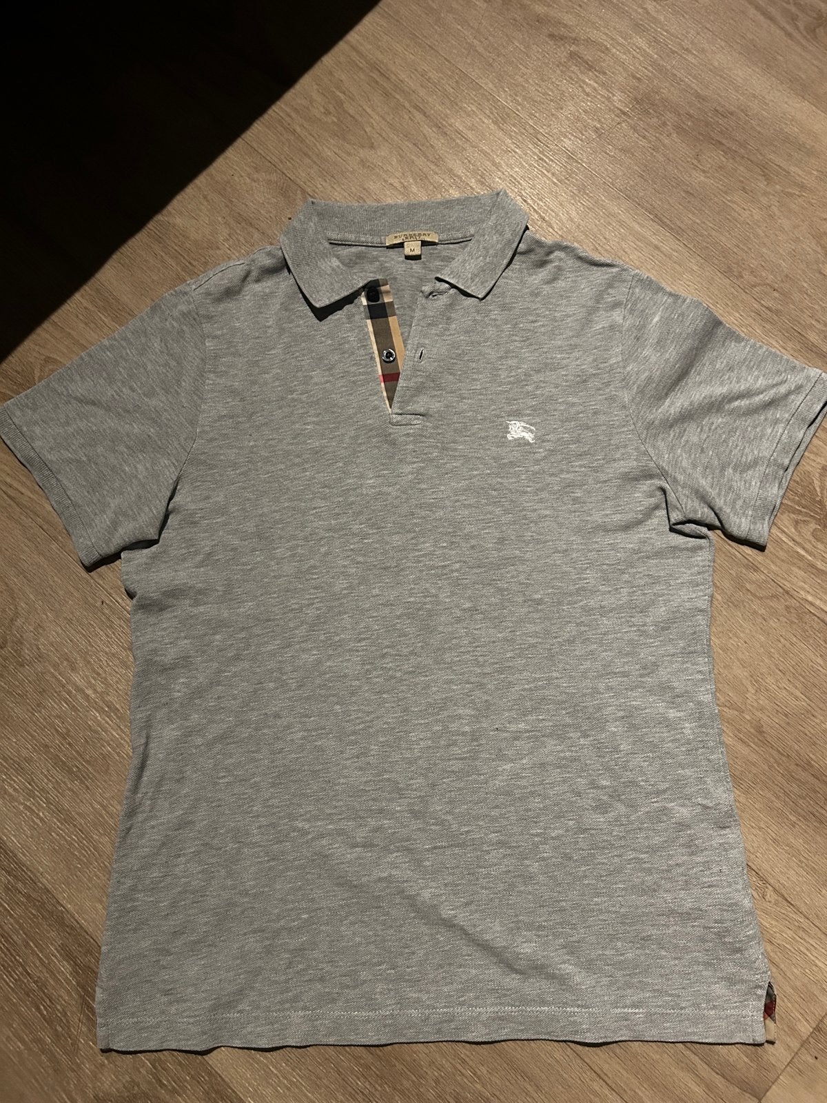 Originele Burberry Brit Polo Shirt Maat M Grijs, Kleding | Heren, Ophalen, Zo goed als nieuw, Maat 48/50 (M), Grijs