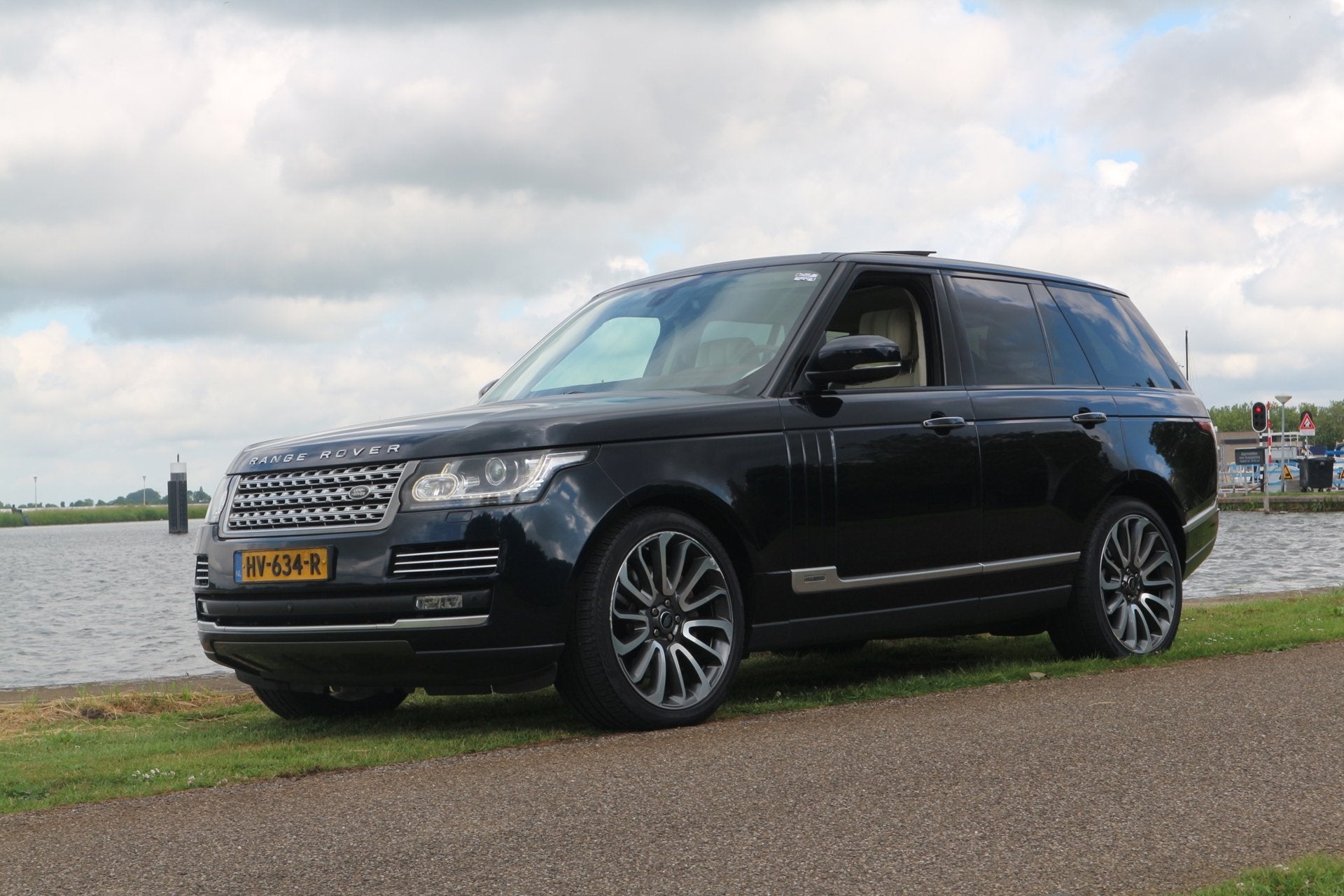 Land Rover Range Rover 3.0 SDV6 Hybrid Autobiography / ORG N, Automaat, 313 €/maand, Euro 6, 2993 cc