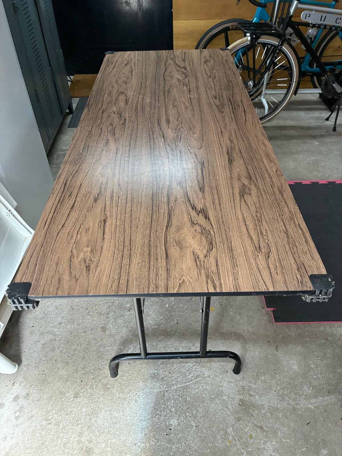 Foto 2 van Inklapbare buffettafel 184x75 cm met hoes