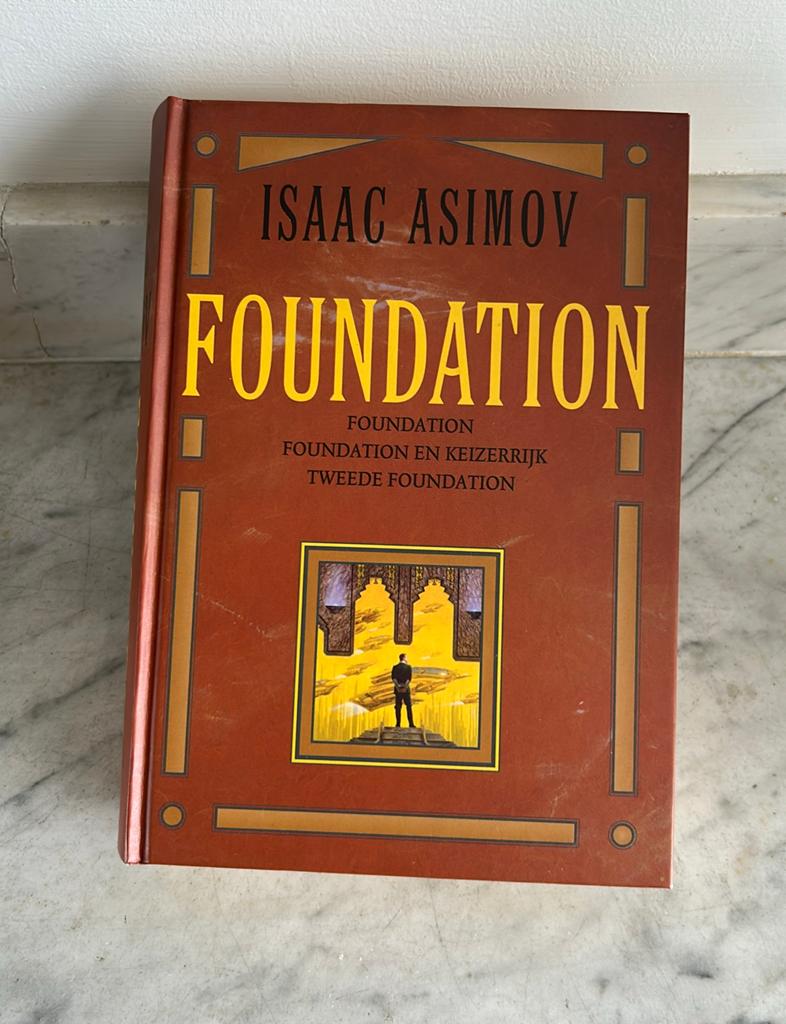 Isaac Asimov - Foundation trilogie, Ophalen of Verzenden, Zo goed als nieuw, I. Asimov