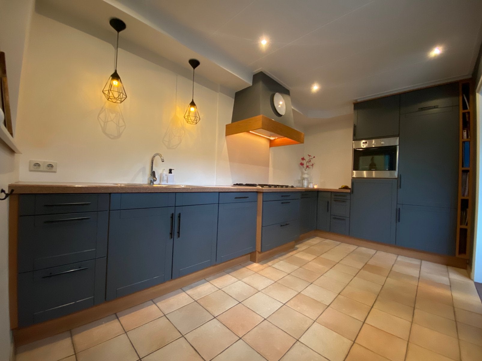 Complete keuken met apparatuur!, Ophalen, Zo goed als nieuw, Hoekkeuken