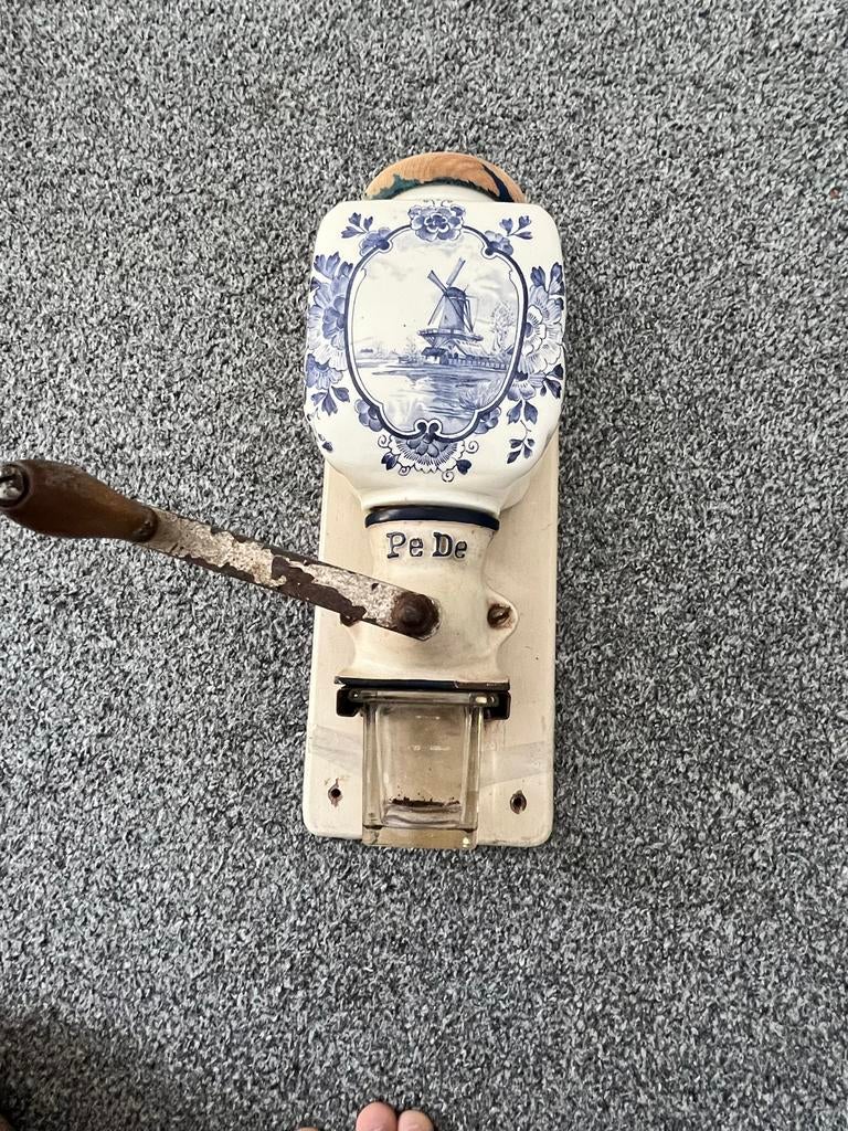 Antieke Pe De koffiemolen - Delfts blauw decor, Ophalen of Verzenden